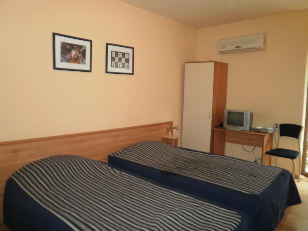 Family Hotel Kredo Sliven ห้อง รูปภาพ